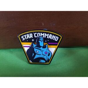 Disney Collectable Pin / Star Command/ Buzz Lightyear / Blue /‎  Great Condition